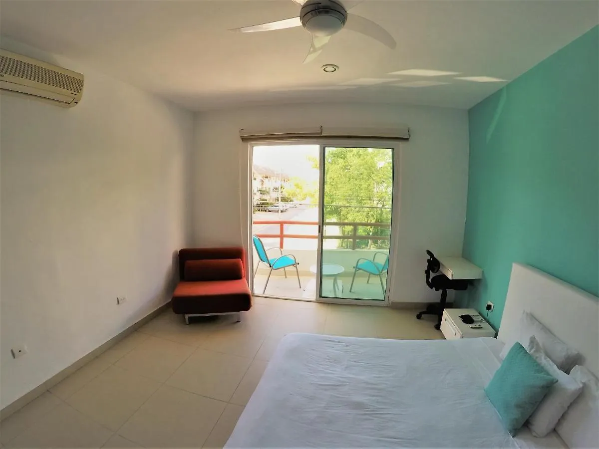 شقة Margaritas Condos In Downtown Of Playa بلايا ديل كارمن المكسيك