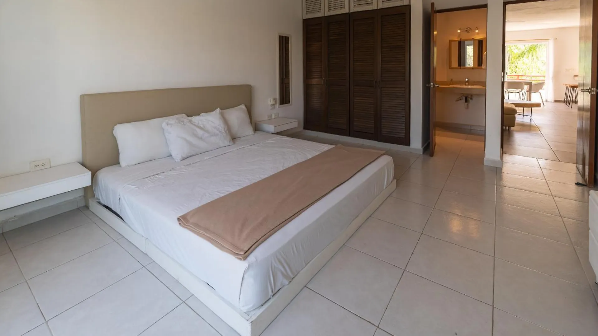 Margaritas Condos In Downtown Of Playa بلايا ديل كارمن